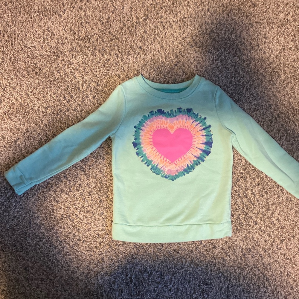 5T Cat & Jack heart sweatshirt